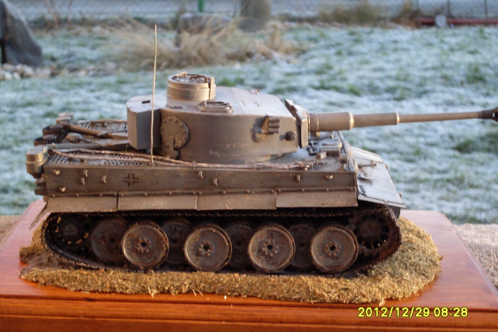 PzKpfw VI Tiger (Plná velikost v novém okně) PzKpfw VI Tiger