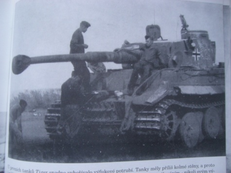 PzKpfw VI TIGER Ausf.E PzKpfw VI TIGER Ausf.E