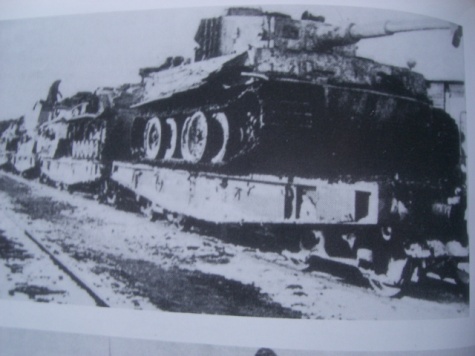 PzKpfw VI TIGER Ausf.E PzKpfw VI TIGER Ausf.E