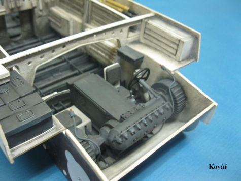 PzKpfw VI Tiger I / Halinski / 1:25 Kovář PzKpfw VI Tiger I / Halinski / 1:25 Kovář