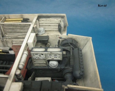 PzKpfw VI Tiger I / Halinski / 1:25 Kov��