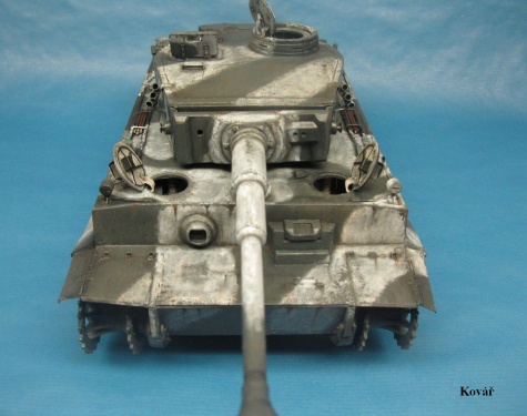 PzKpfw VI Tiger I / Halinski / 1:25 Kovář PzKpfw VI Tiger I / Halinski / 1:25 Kovář