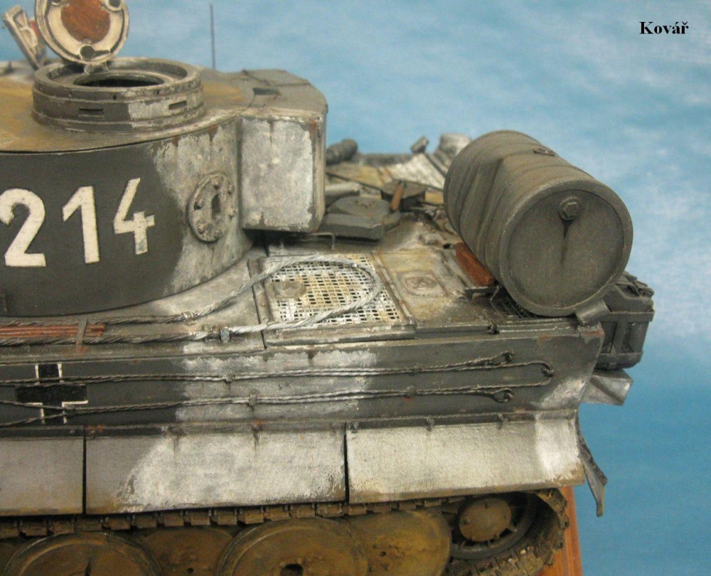 PzKpfw VI Tiger I / Halinski / 1:25 Kovář (Plná velikost v novém okně) PzKpfw VI Tiger I / Halinski / 1:25 Kovář