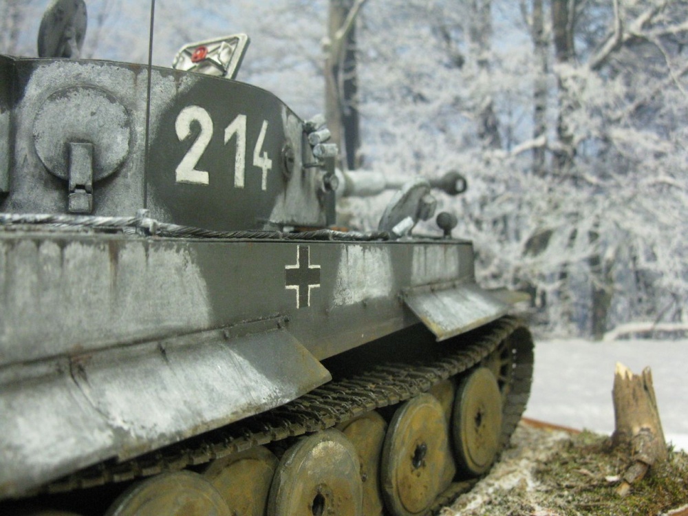 PzKpfw VI Tiger I / Halinski / 1:25 Kovář (Plná velikost v novém okně) PzKpfw VI Tiger I / Halinski / 1:25 Kovář