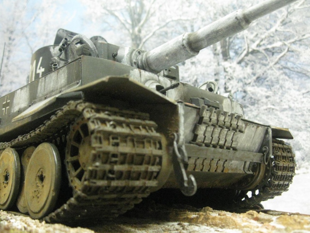 PzKpfw VI Tiger I / Halinski / 1:25 Kovář (Plná velikost v novém okně) PzKpfw VI Tiger I / Halinski / 1:25 Kovář