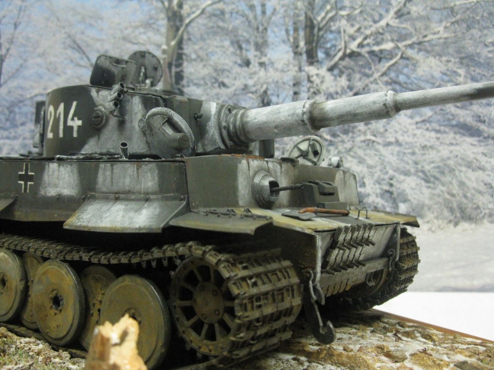 PzKpfw VI Tiger I / Halinski / 1:25 Kovář (Plná velikost v novém okně) PzKpfw VI Tiger I / Halinski / 1:25 Kovář