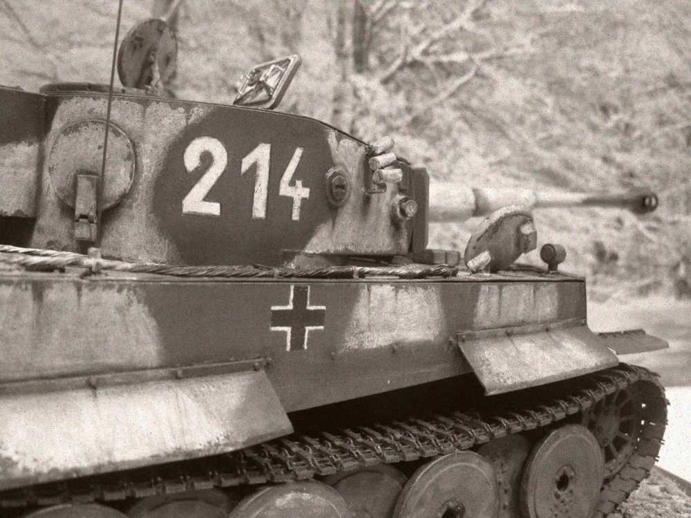 PzKpfw VI Tiger I / Halinski / 1:25 Kovář (Plná velikost v novém okně) PzKpfw VI Tiger I / Halinski / 1:25 Kovář