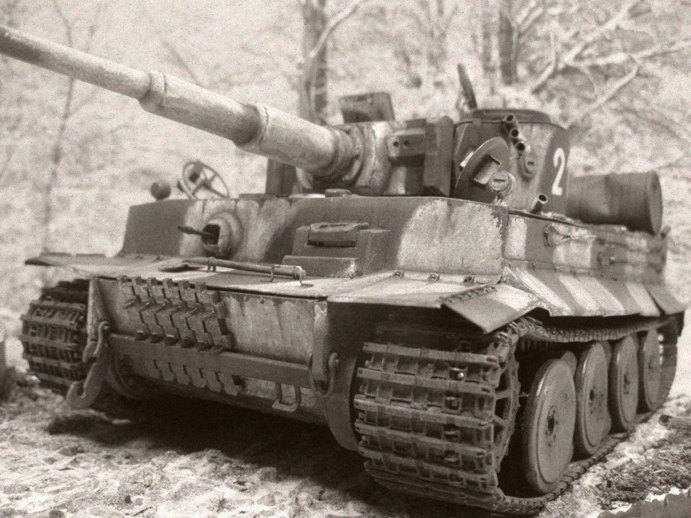 PzKpfw VI Tiger I / Halinski / 1:25 Kovář (Plná velikost v novém okně) PzKpfw VI Tiger I / Halinski / 1:25 Kovář