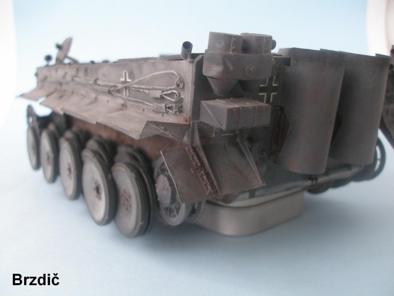 PzKpfw VI Tiger I (Plná velikost v novém okně) PzKpfw VI Tiger I