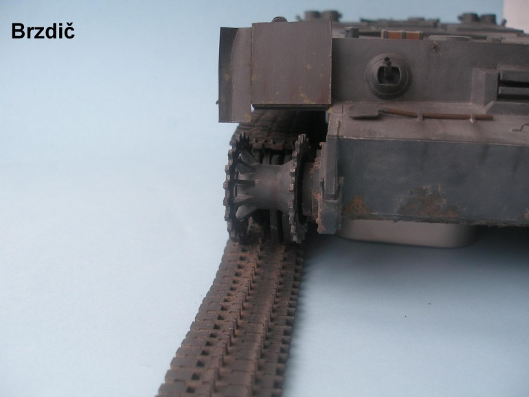 PzKpfw VI Tiger I (Plná velikost v novém okně) PzKpfw VI Tiger I