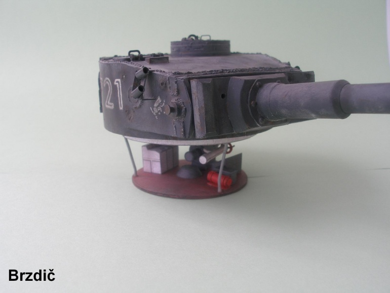 PzKpfw VI Tiger I (Plná velikost v novém okně) PzKpfw VI Tiger I