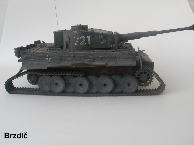 PzKpfw VI Tiger I (Plná velikost v novém okně) PzKpfw VI Tiger I