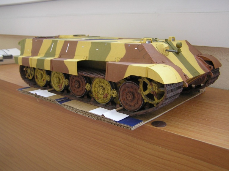 PzKpfw VI Tiger II Ausf.B (Plná velikost v novém okně) PzKpfw VI Tiger II Ausf.B