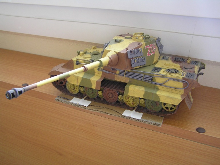 PzKpfw VI Tiger II Ausf.B (Plná velikost v novém okně) PzKpfw VI Tiger II Ausf.B