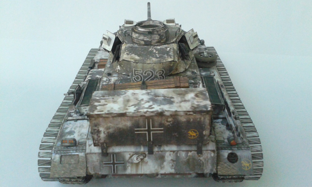 251684