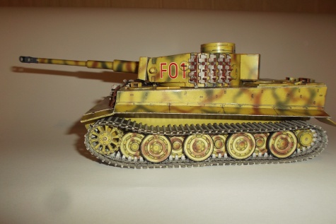 PzKpfw VI Tiger Ausf hibrid , dokončování PzKpfw VI Tiger Ausf hibrid , dokončování
