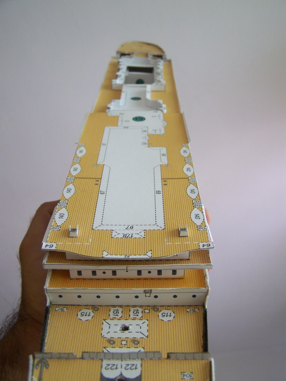 R.M.S. TITANIC 
