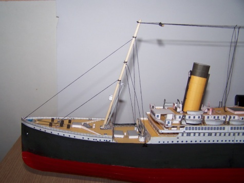 R.M.S. TITANIC 