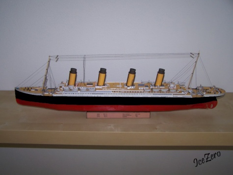 R.M.S. TITANIC 