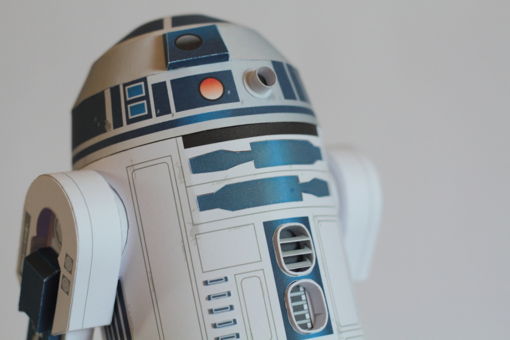R2-D2 (Plná velikost v novém okně) R2-D2