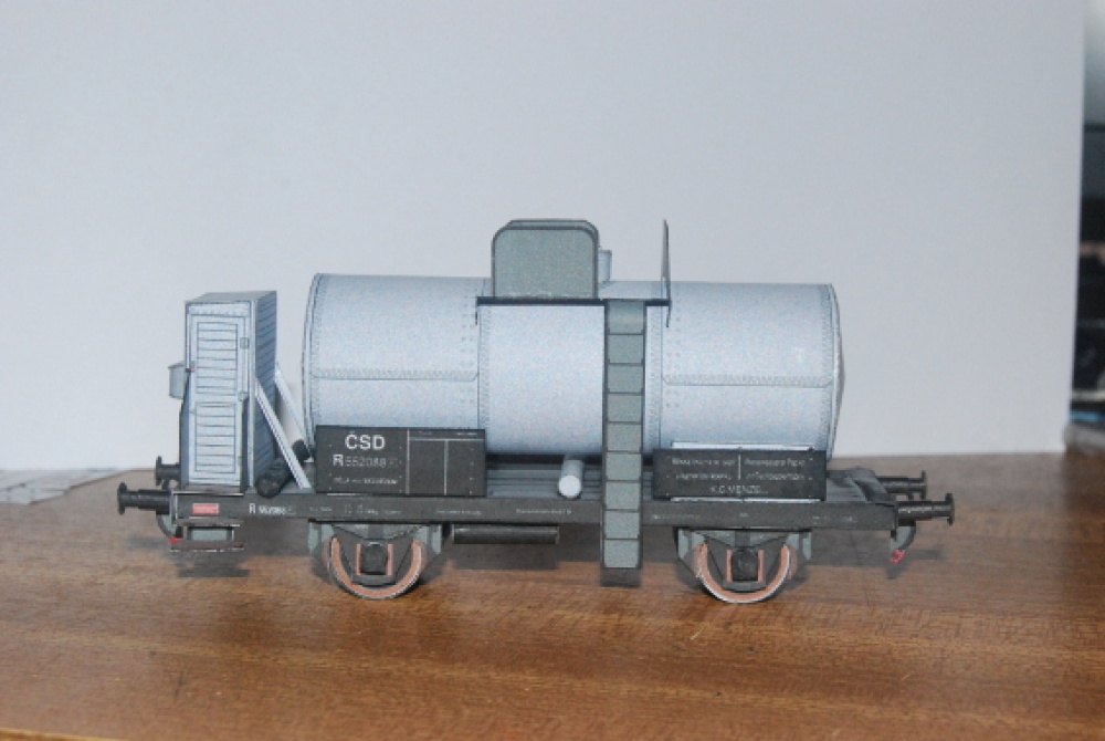 216003