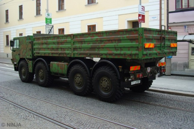 Řada T 815-7 různé foto (Plná velikost v novém okně) Řada T 815-7 různé foto