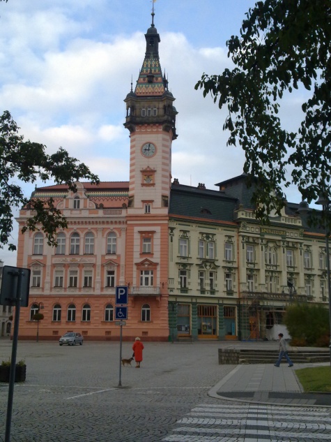 Krnovsk� radnice