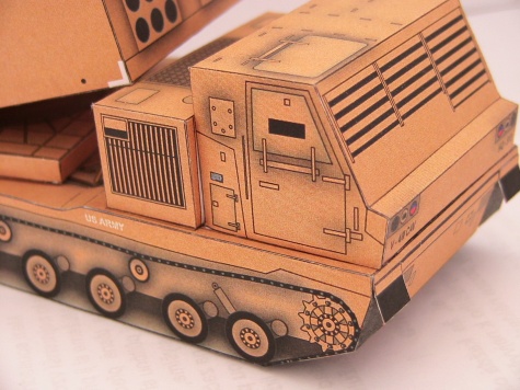 Raketomet MLRS M-270 Raketomet MLRS M-270