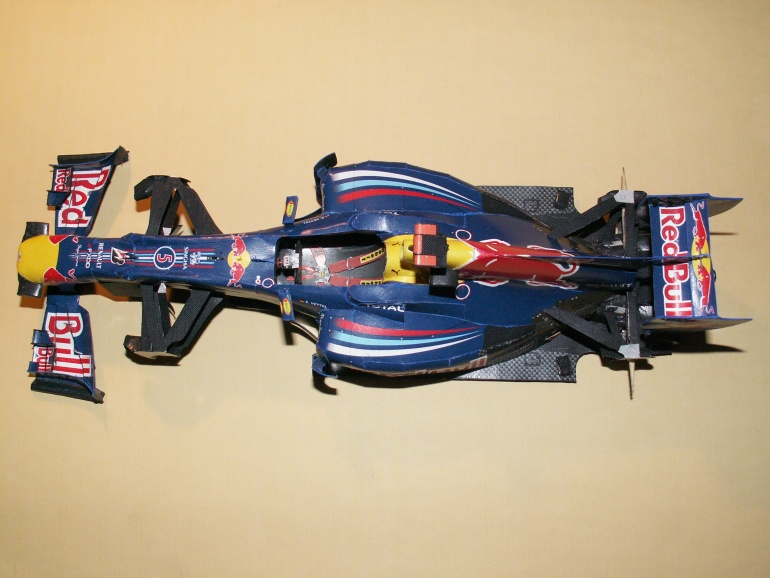 Red Bull RB6 (Plná velikost v novém okně) Red Bull RB6