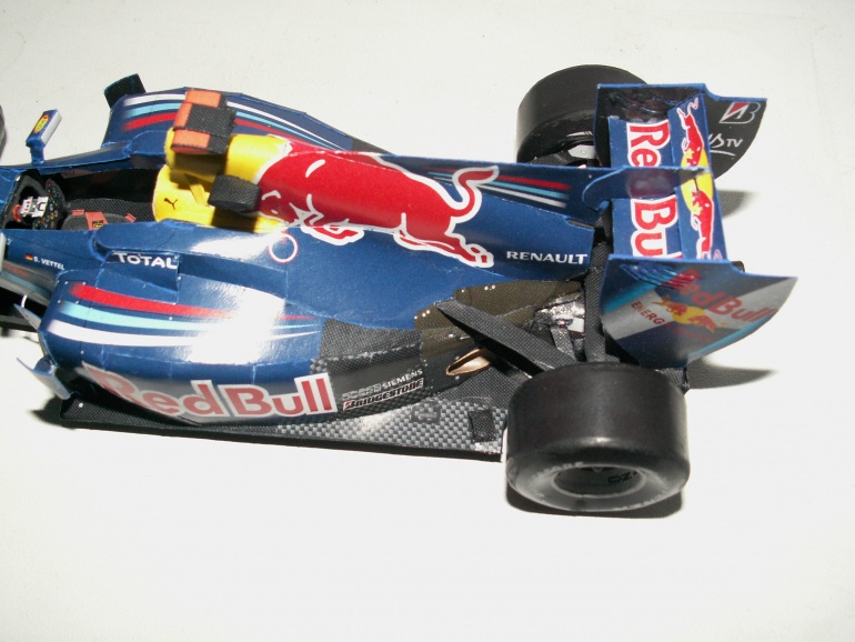 Red Bull RB6 (Plná velikost v novém okně) Red Bull RB6