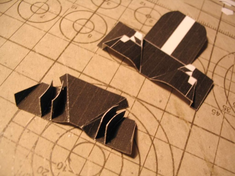 81686