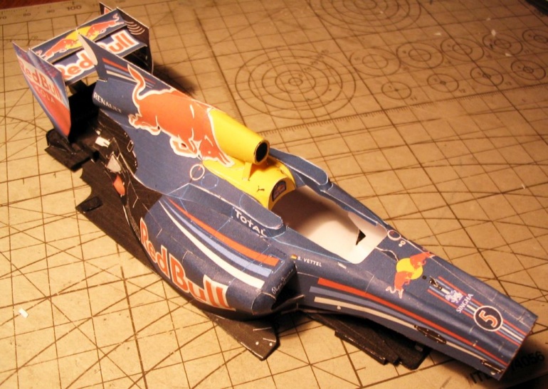 84008