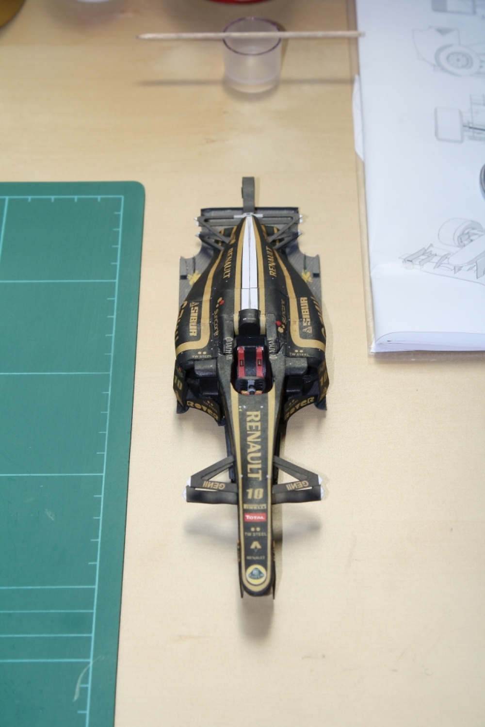 Renault 31 (Plná velikost v novém okně) Renault 31