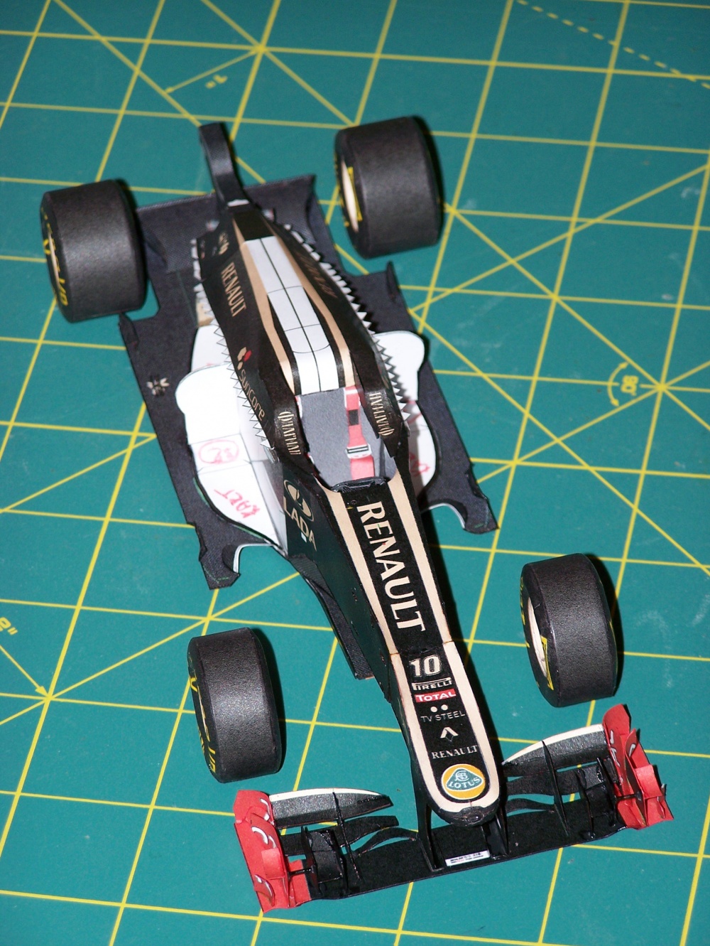 Renault R 31 (Plná velikost v novém okně) Renault R 31