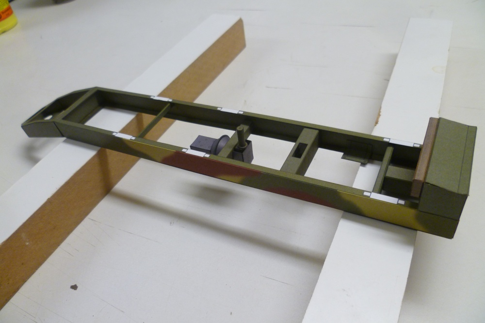 Renault R-17 + �elezni�n� podvozek