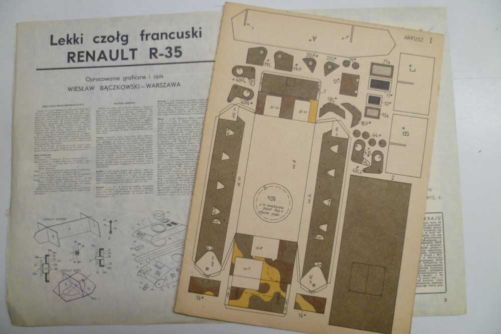 Renault R-35 (Plná velikost v novém okně) Renault R-35