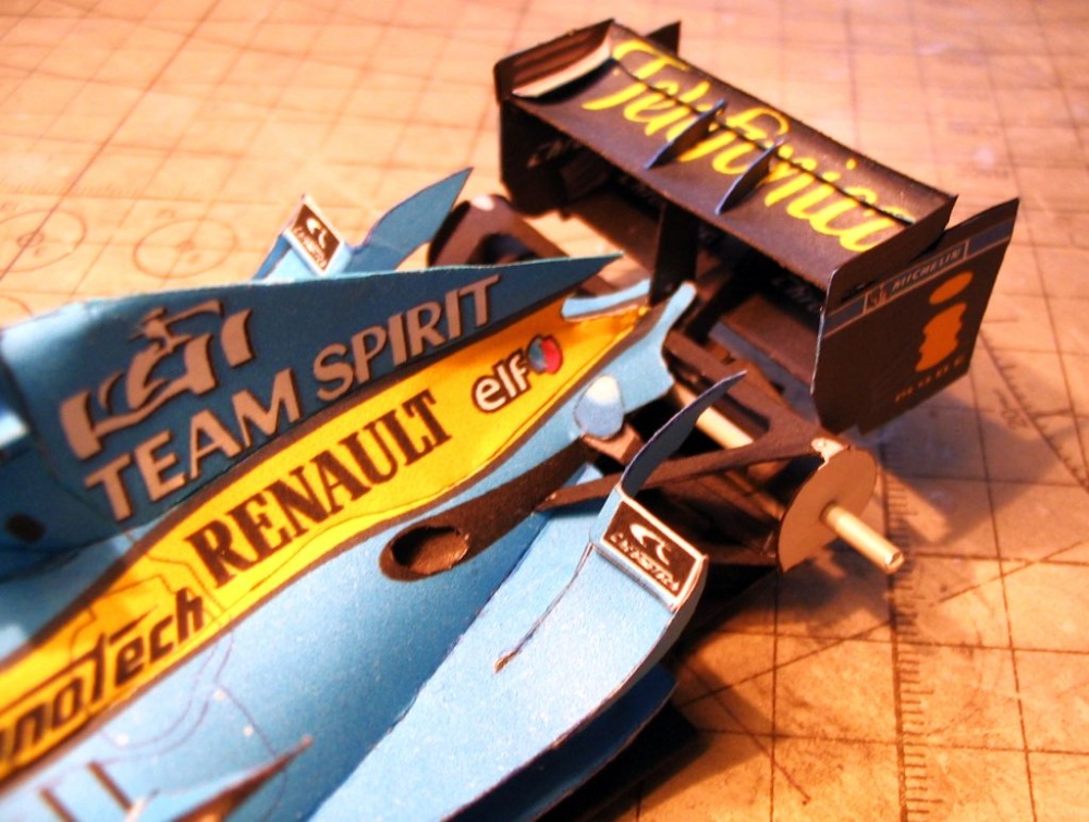 Renault R26, GP Brazil 2006 (Plná velikost v novém okně) Renault R26, GP Brazil 2006