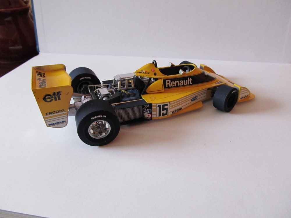 Renault RS-01 ostrá verze (Plná velikost v novém okně) Renault RS-01 ostrá verze