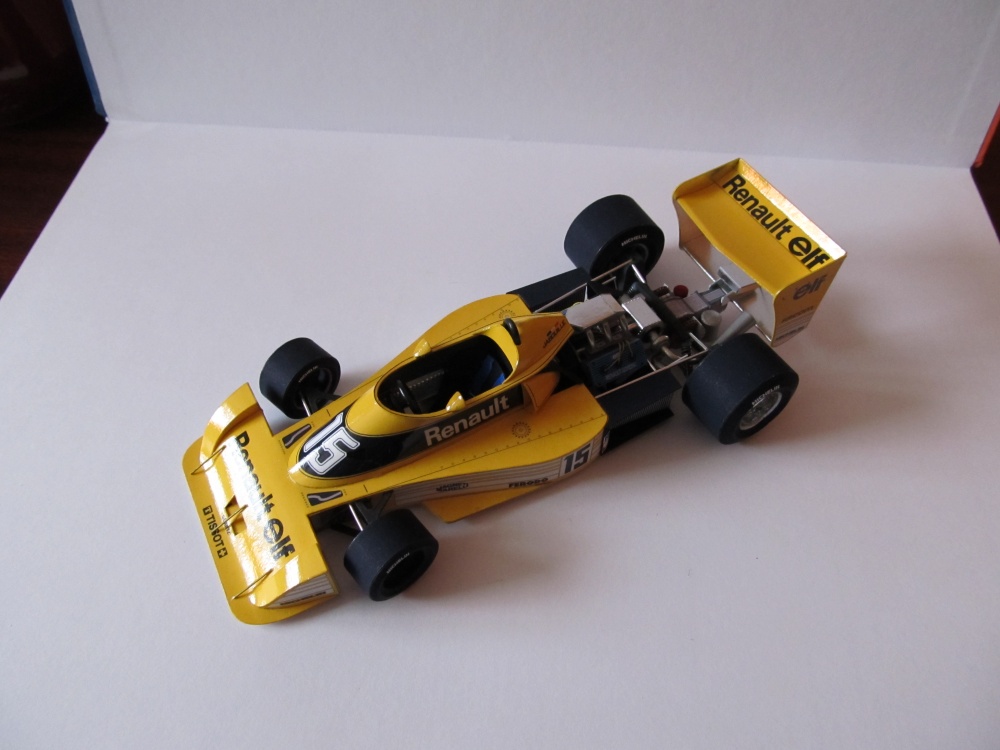 Renault RS-01 ostr� verze