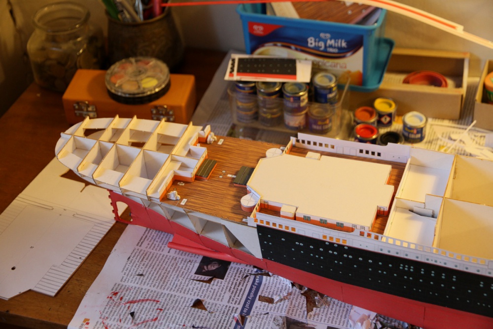 RMS Titanic (Plná velikost v novém okně) RMS Titanic