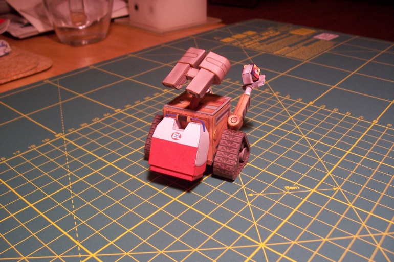 Robot WALL.E (Plná velikost v novém okně) Robot WALL.E