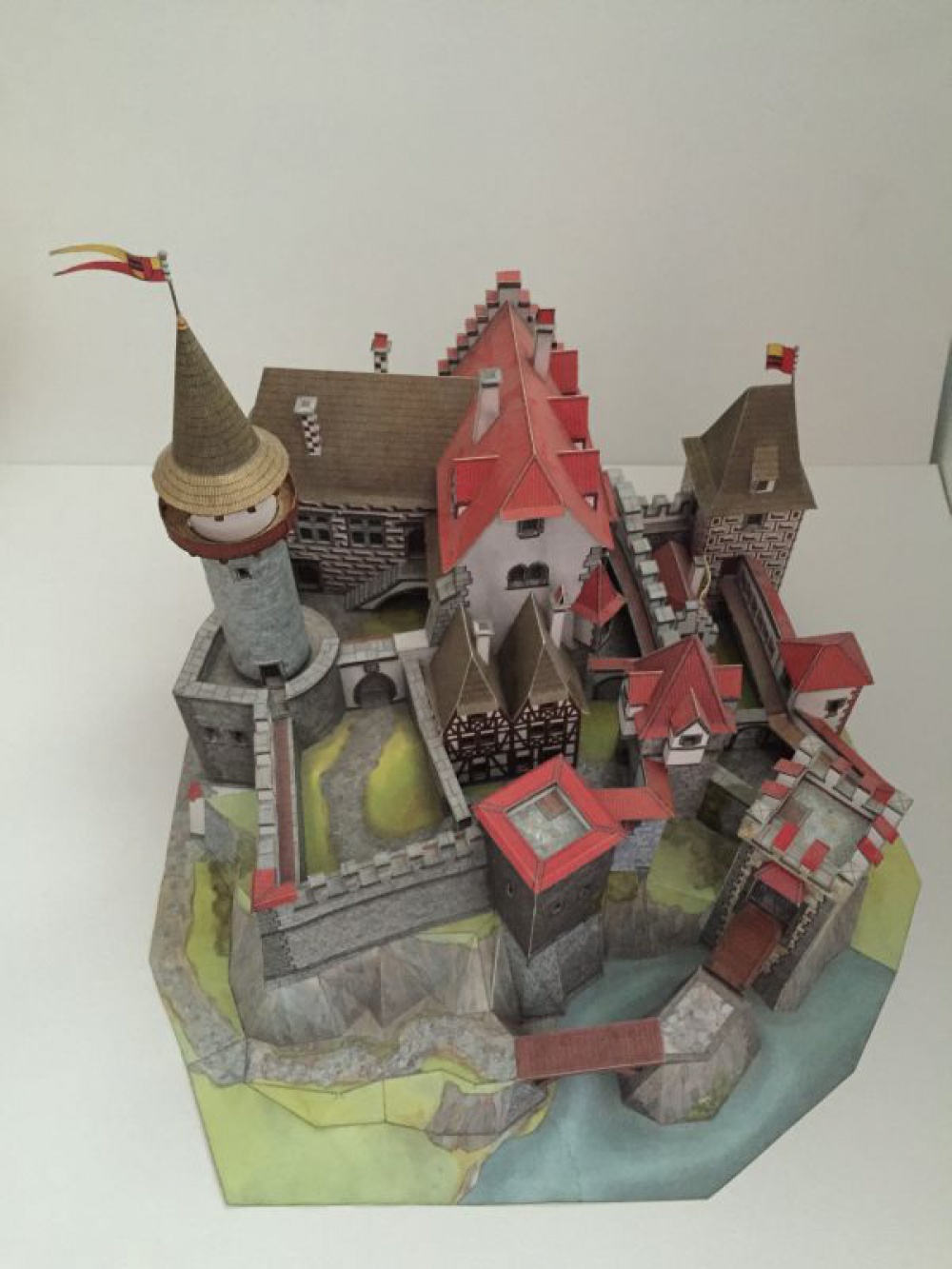 Romantický hrad (Plná velikost v novém okně) Romantický hrad
