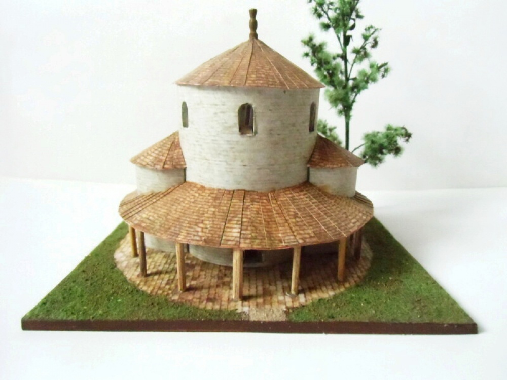 rotunda Mikulčice - rekonstrukce (Plnďż˝ velikost v novďż˝m oknďż˝) rotunda Mikulčice - rekonstrukce