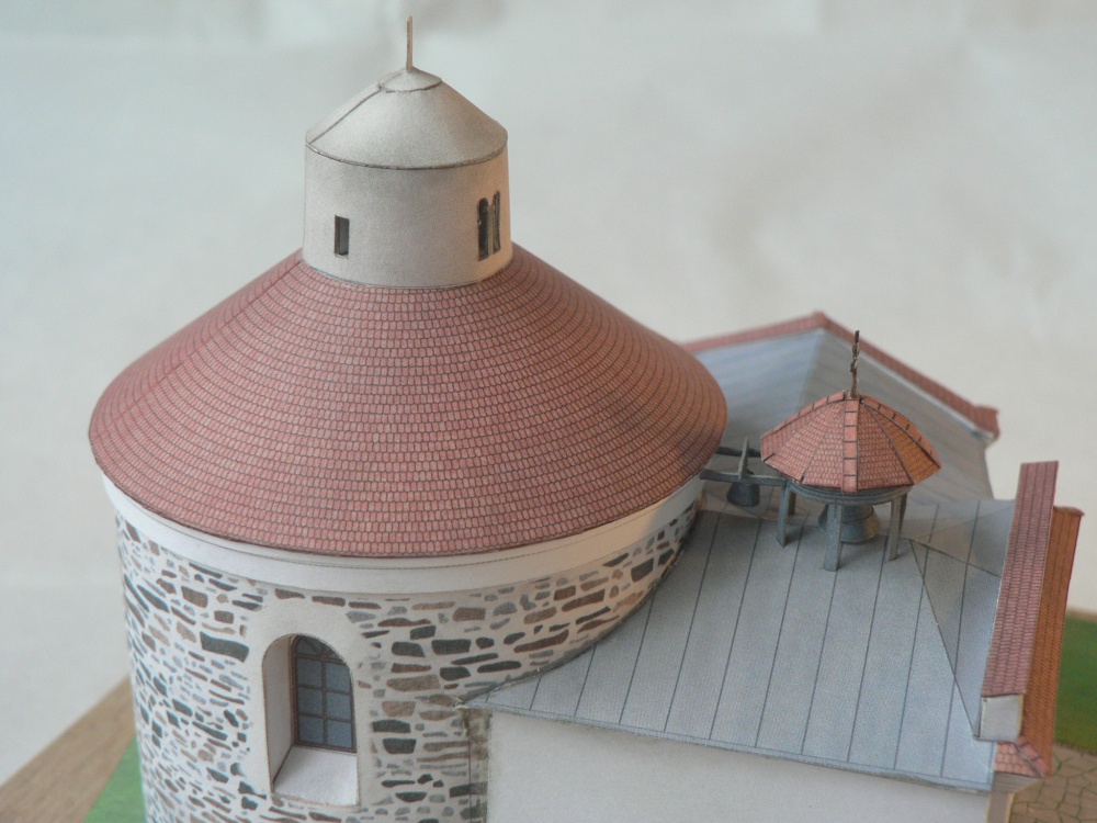 Rotunda Nanebevzetí Panny Marie - Plaveč (Plná velikost v novém okně) Rotunda Nanebevzetí Panny Marie - Plaveč