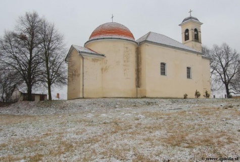 rotunda Sv.Archanděla Michaela - Malé Kosihy rotunda Sv.Archanděla Michaela - Malé Kosihy