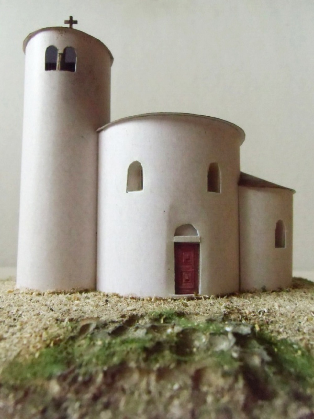 rotunda Sv.Jiří - Říp (Plnďż˝ velikost v novďż˝m oknďż˝) rotunda Sv.Jiří - Říp