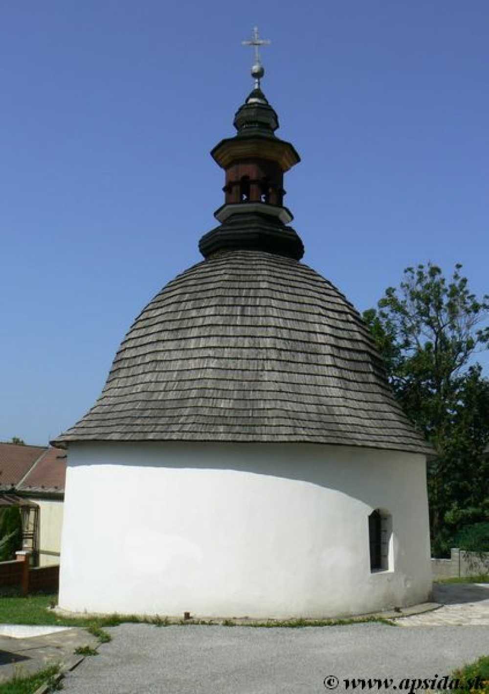 rotunda Sv.Kozmu a Damiána Bijacovce (Plná velikost v novém okně) rotunda Sv.Kozmu a Damiána Bijacovce
