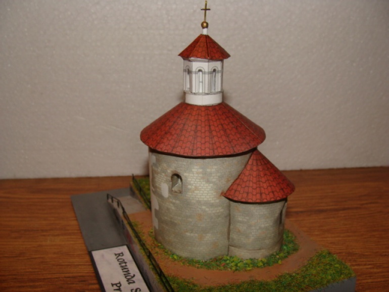 Rotunda Sv.Longina (Plná velikost v novém okně) Rotunda Sv.Longina