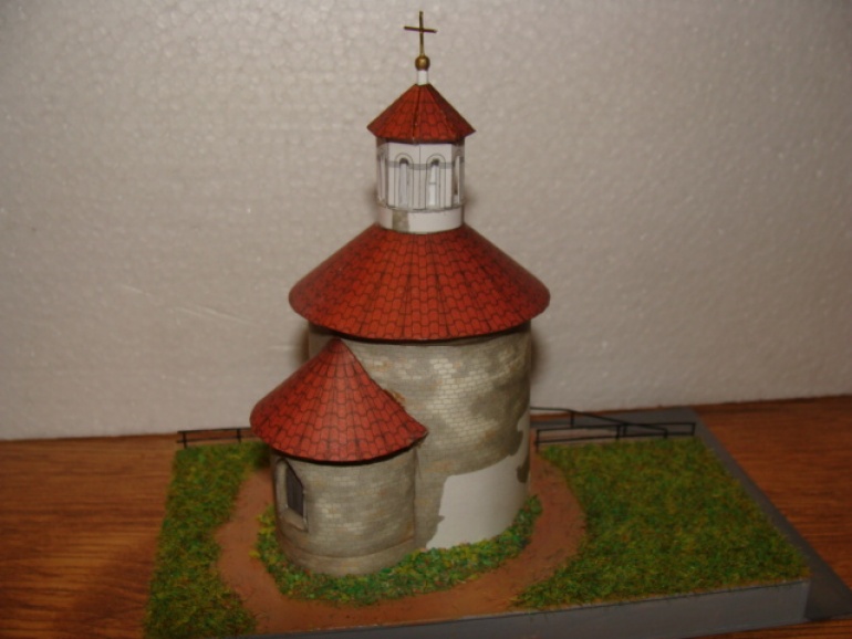 Rotunda Sv.Longina (Plná velikost v novém okně) Rotunda Sv.Longina