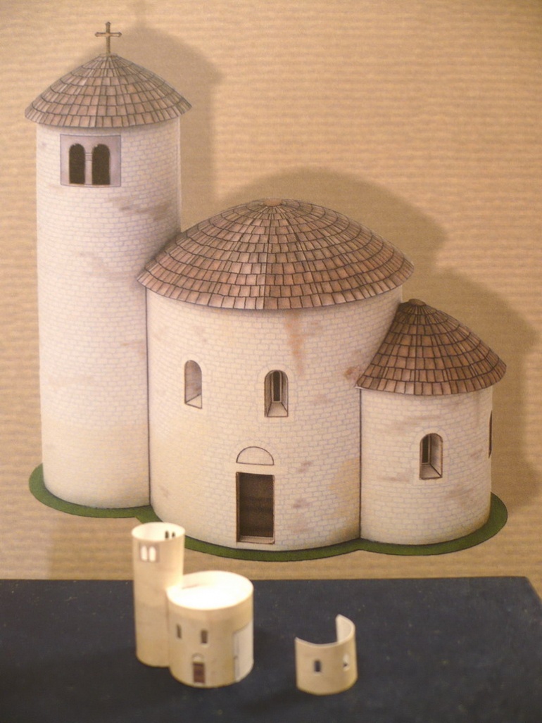 Rotunda svatého Jiří na hoře Říp (Plná velikost v novém okně) Rotunda svatého Jiří na hoře Říp